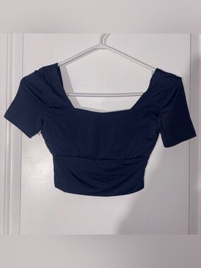 SHEIN Navy Square-Neck Short Sleeve Crop Top